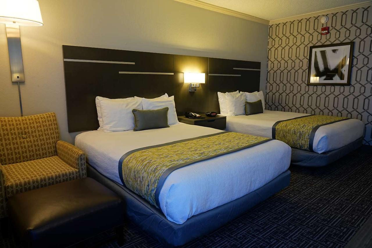 Best Western Plus Morristown Conference Center Bagian luar foto
